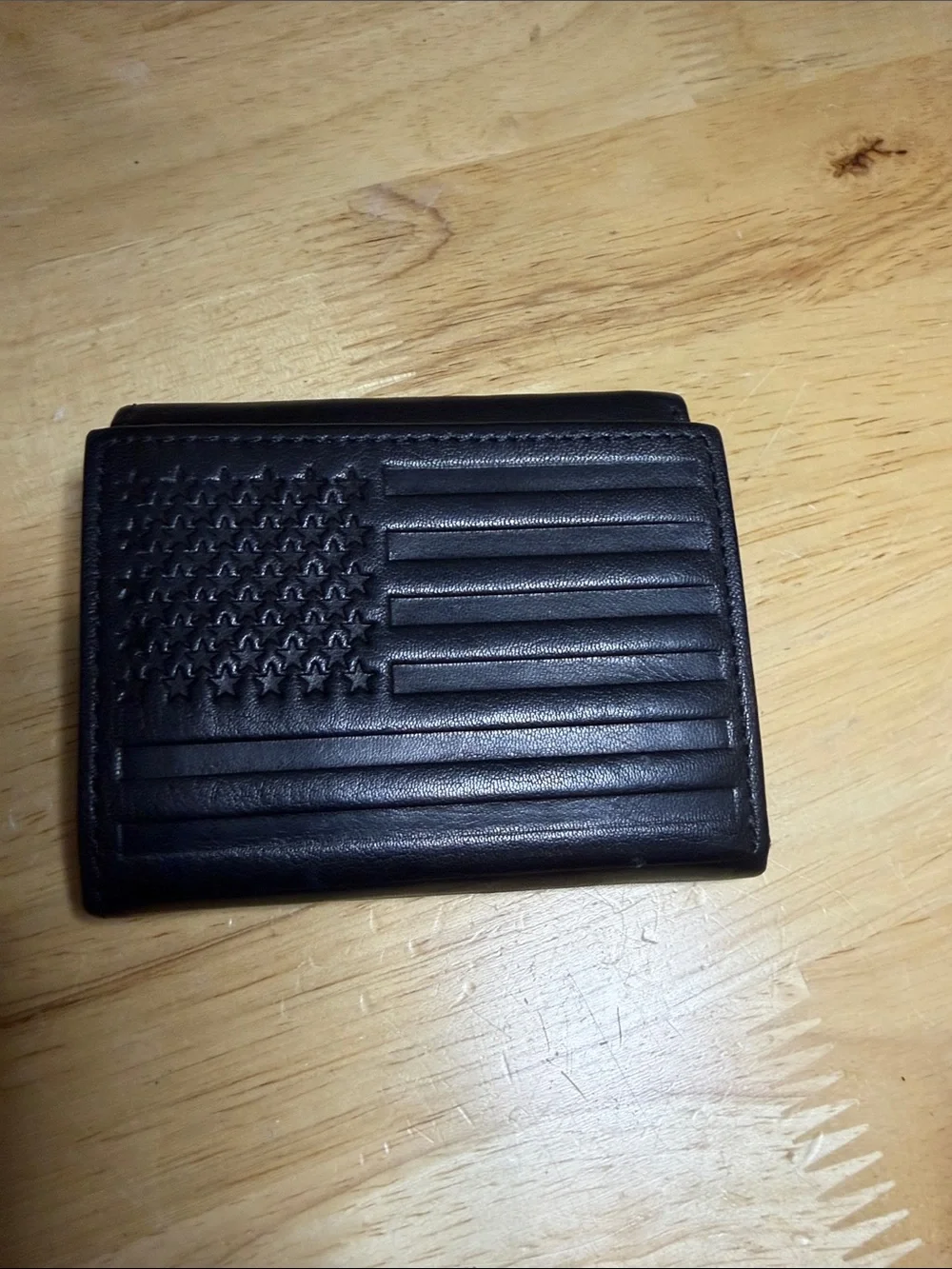 Stone Mountain Accessories Black Embossed American Flag Leather Wallet